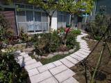 ������s�A���q�s�̑����E�O�\�E�G�N�X�e���A�E����E����̃��t�H�[���̓O���[���p�g���[��