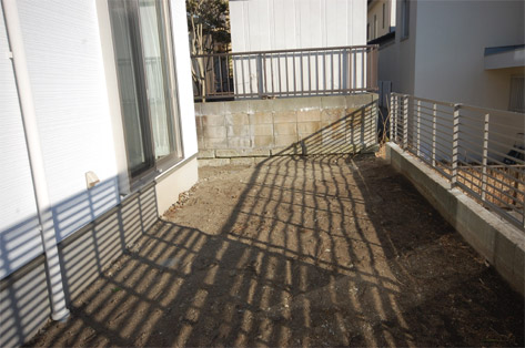 新築 雑草対策 庭工事 施工前 鎌倉市T様