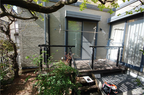 神奈川県川崎市高津区 老朽化したウッドデッキ 施工前