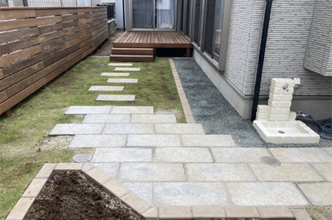 神奈川県川崎市多摩区 F様邸 新築後そのままだった庭をデッキ･芝･フェンス･アプローチで使える空間に 施工事例