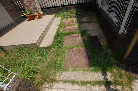 横浜市 O様邸 玄関前 施工前