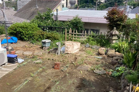 横浜市 A様邸 広いお庭を快適に!雑草対策と家庭菜園スペースの実現 施工後