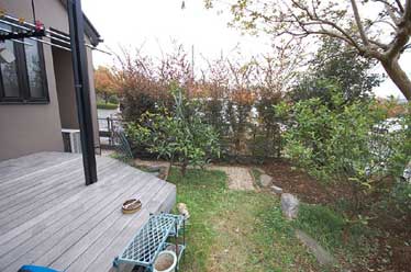 和のテイストの庭を洋風にアレンジして可愛い庭にしたい　レンガで可愛いお庭～神奈川県横浜市Ｔ様庭リフォーム施工事例／可愛い庭,かわいい庭,大人可愛い庭,レンガの庭で洋風ガーデンに造園